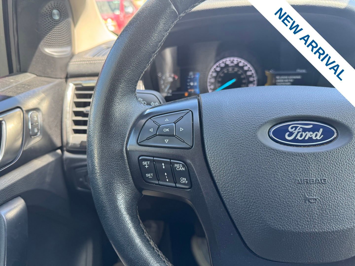 Used 2022 Ford Ranger Lariat w/ Tremor Off-Road Package AWD/4WD image 21