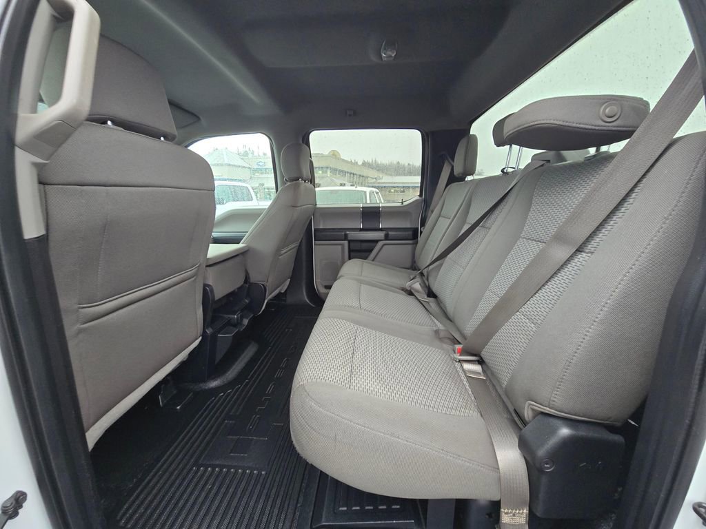 Used 2018 Ford F250 XLT w/ FX4 Off-Road Package image 11