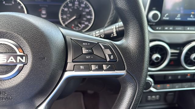 Used 2024 Nissan Sentra SV FWD image 17