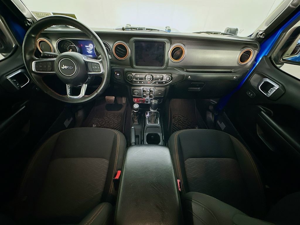 Used 2023 Jeep Gladiator Mojave AWD/4WD image 10