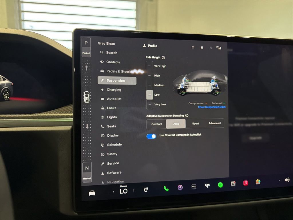 Used 2022 Tesla Model X Plaid image 22