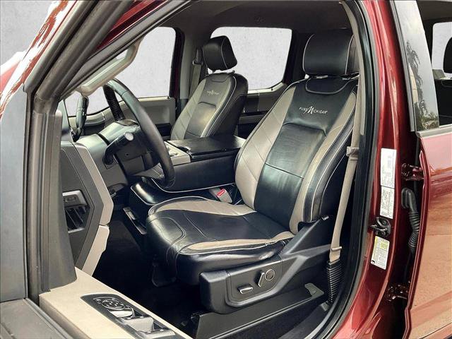 Used 2016 Ford F150 XLT w/ Equipment Group 302A Luxury AWD/4WD image 24