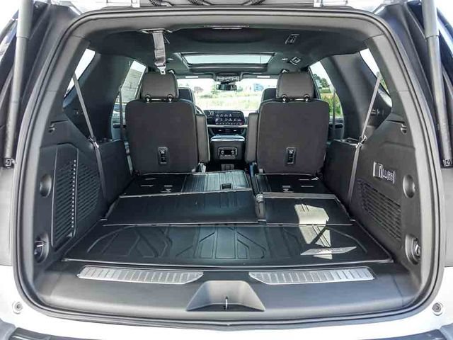New 2026 Chevrolet Tahoe RST w/ Comfort Package AWD/4WD image 9