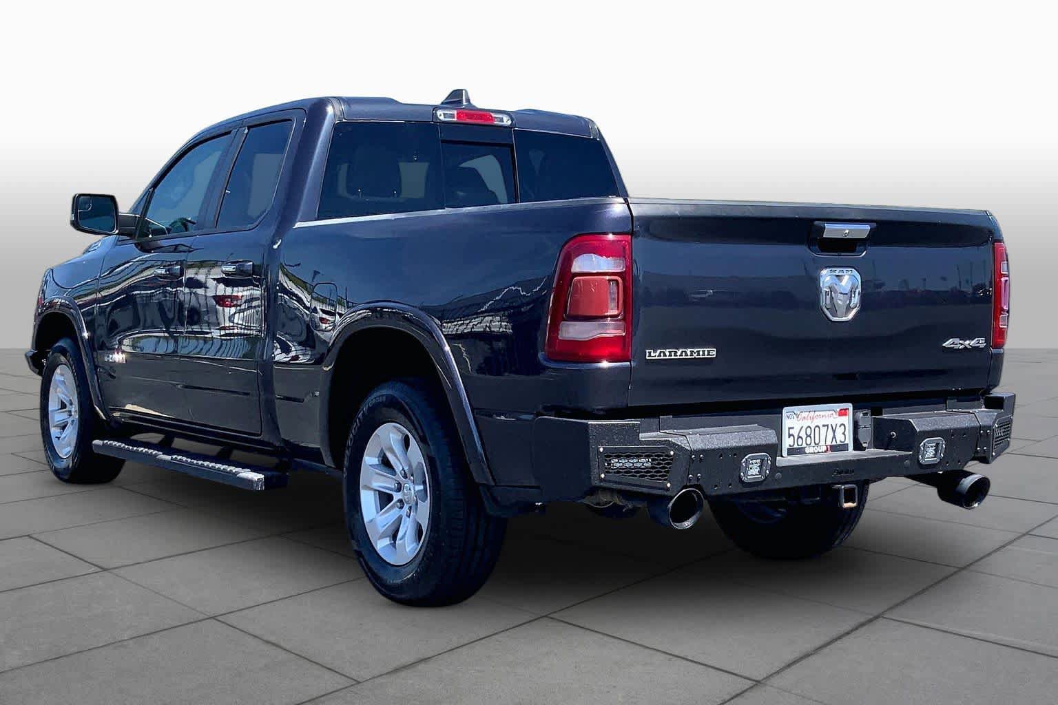 Used 2020 RAM 1500 Laramie AWD/4WD image 11