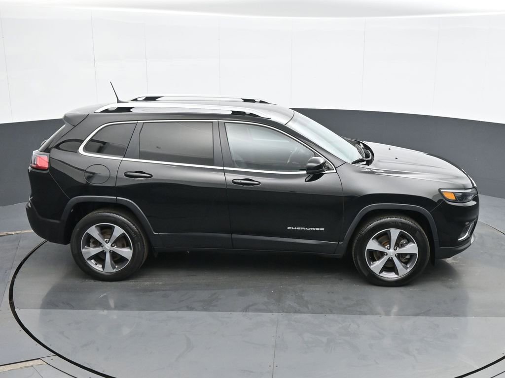 Used 2020 Jeep Cherokee Limited image 22