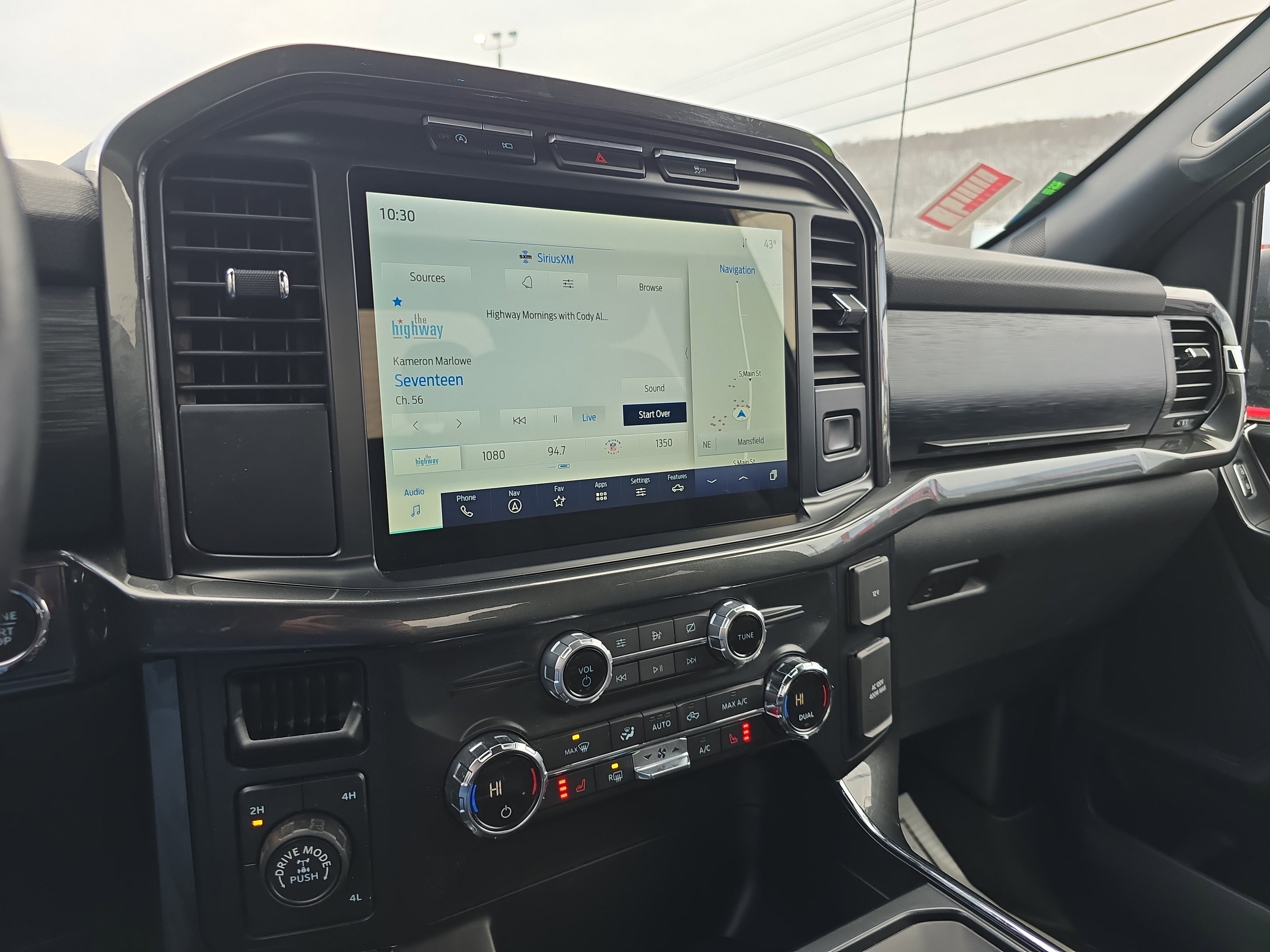 Used 2021 Ford F150 XLT w/ Equipment Group 302A High image 25