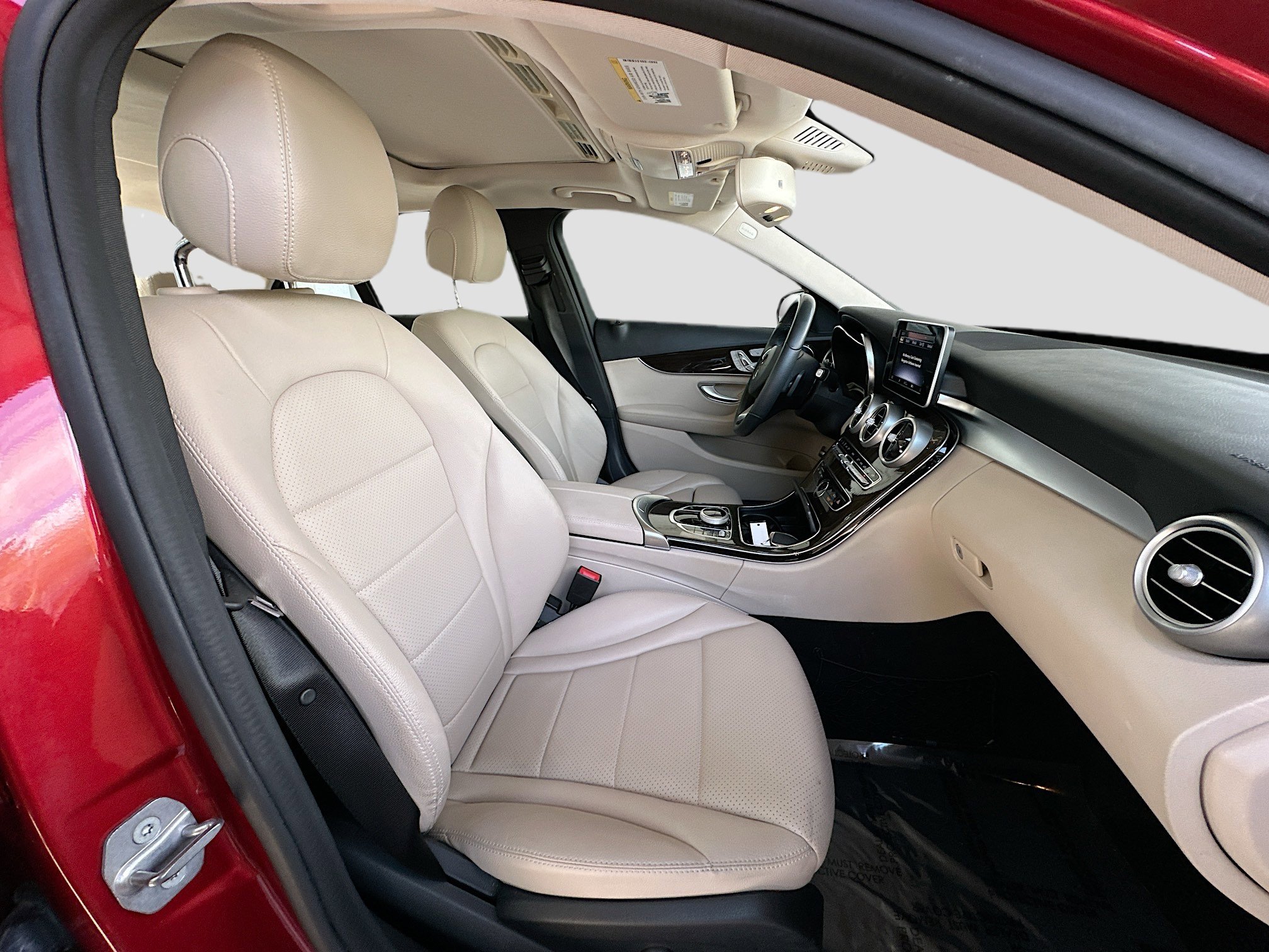 Used 2018 Mercedes-Benz C 300 Sedan image 28