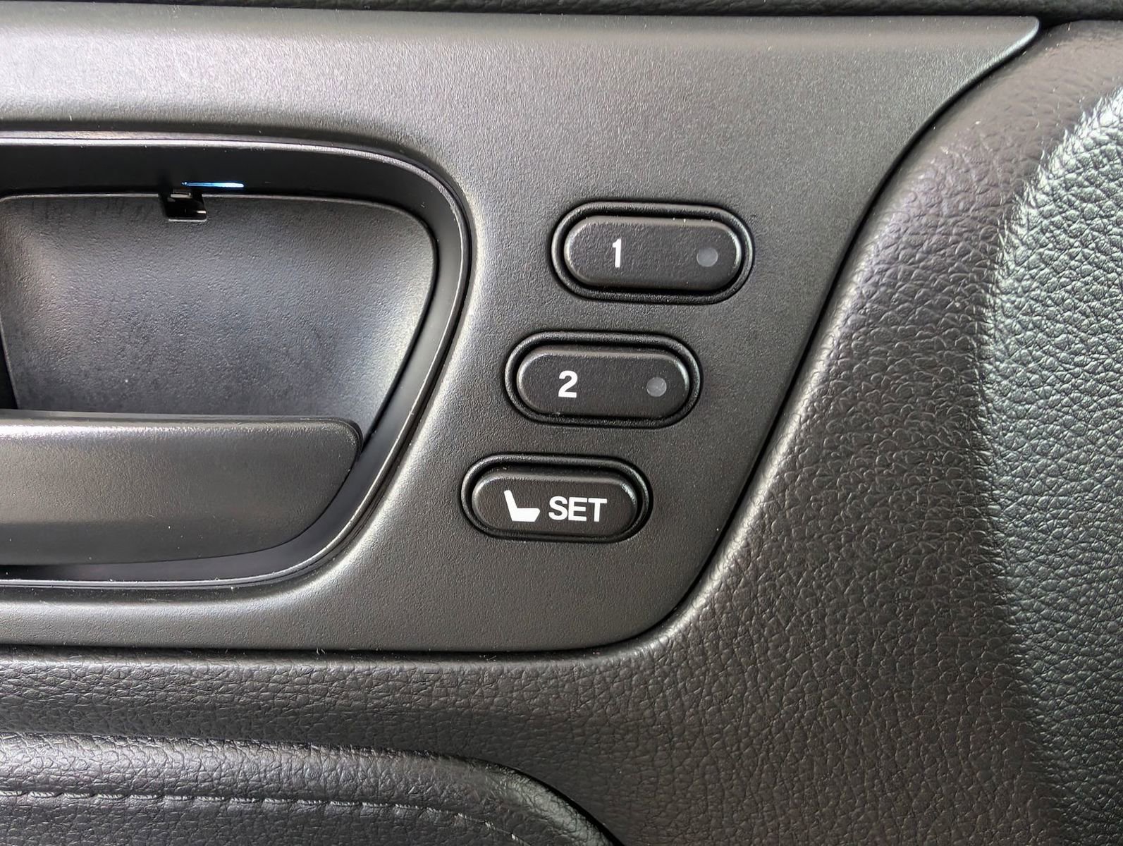 Used 2024 Honda Odyssey EX-L image 9