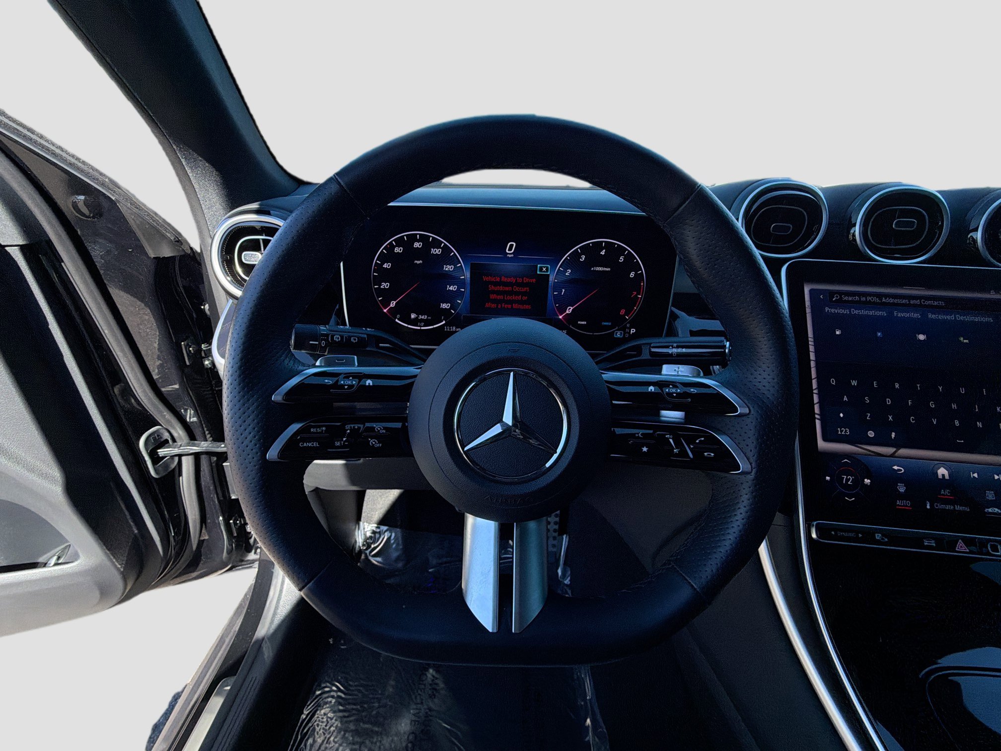 Used 2024 Mercedes-Benz GLC 300 4MATIC image 39