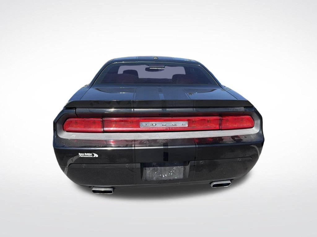 Used 2013 Dodge Challenger R/T Plus RWD image 7