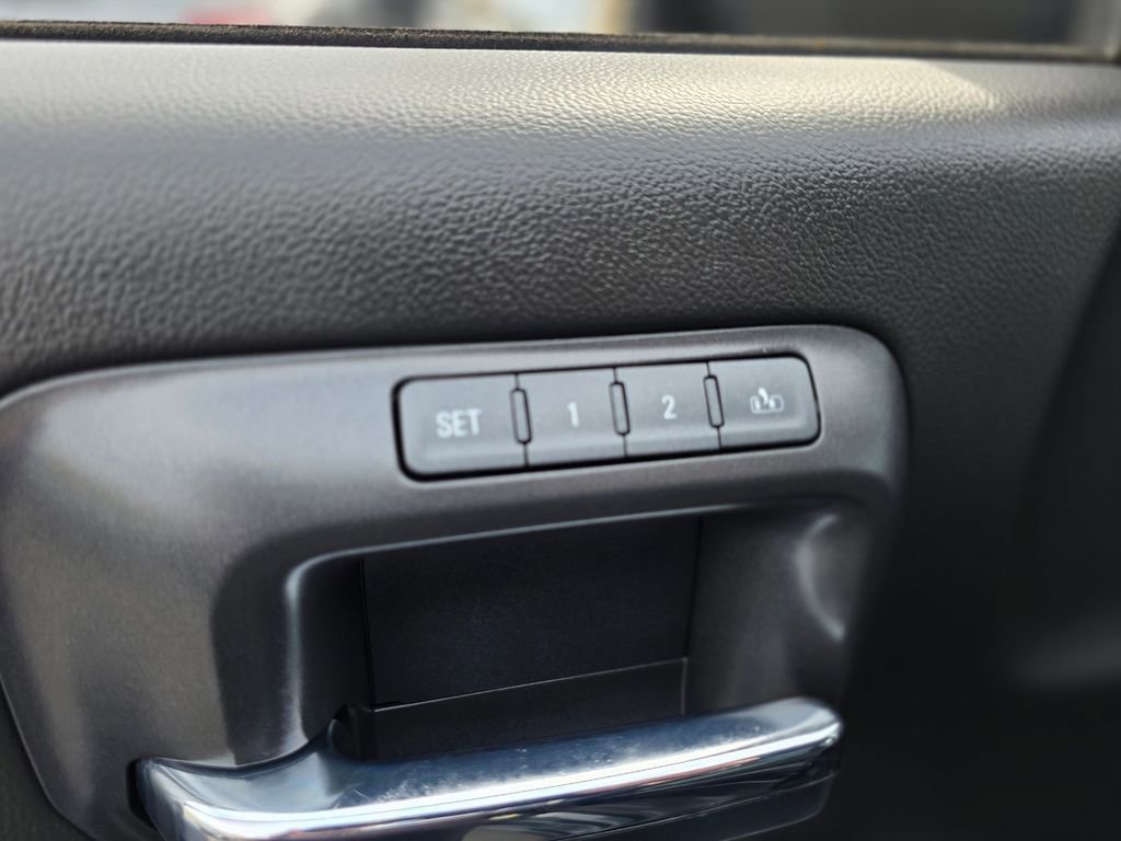 Used 2019 Chevrolet Silverado 2500 LTZ w/ Duramax Plus Package image 24
