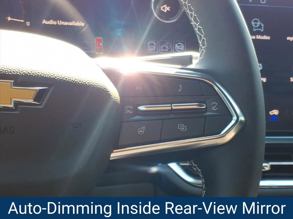 New 2026 Chevrolet Equinox EV LT AWD/4WD image 13
