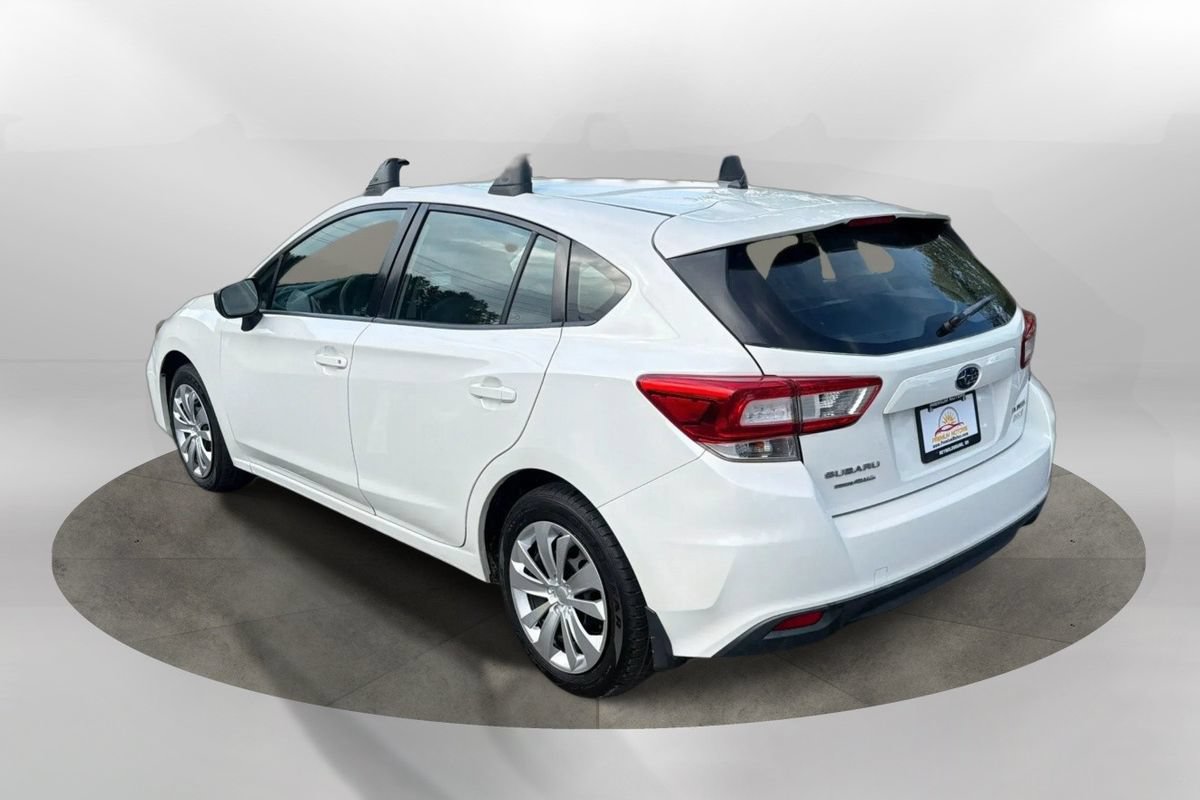 Used 2017 Subaru Impreza 2.0i AWD/4WD image 3