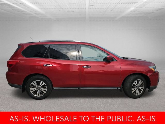 Used 2017 Nissan Pathfinder SV w/ SV Cold Weather Package AWD/4WD image 8