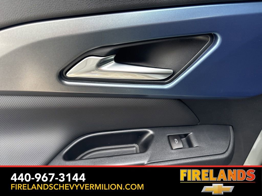 New 2026 Chevrolet Equinox EV LT image 47