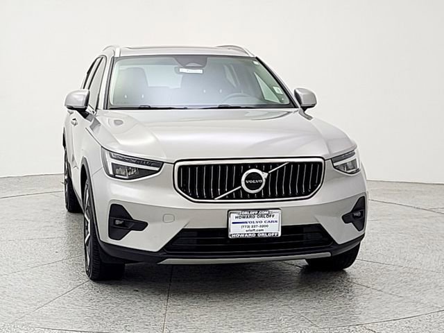 Certified 2023 Volvo XC40 B5 Plus w/ Protection Package Premier AWD/4WD image 2
