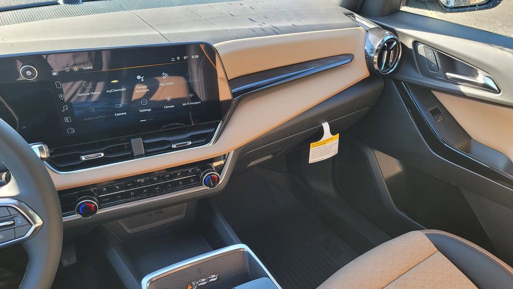 New 2026 Chevrolet Equinox ACTIV w/ Convenience Package III image 21