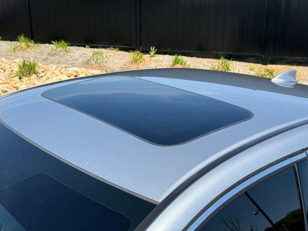 Used 2018 Acura TLX image 12