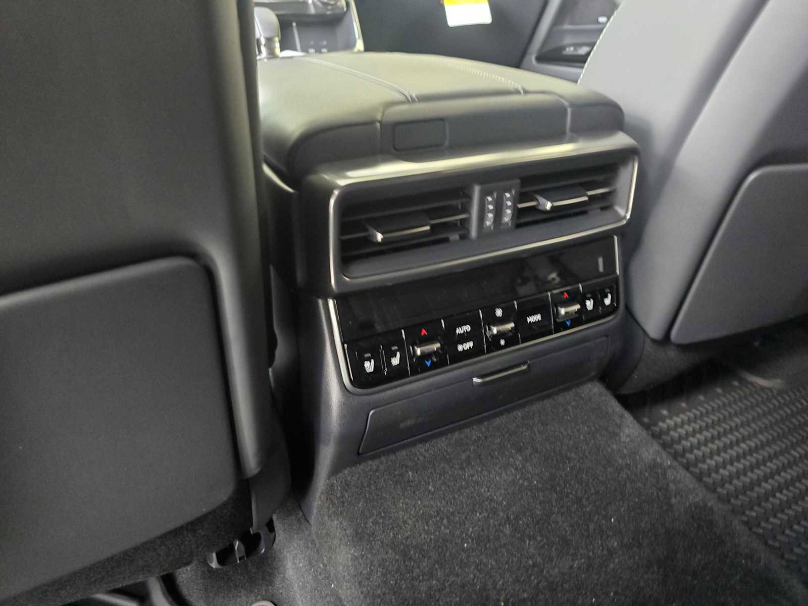 New 2026 Lexus LX 700h Luxury image 20