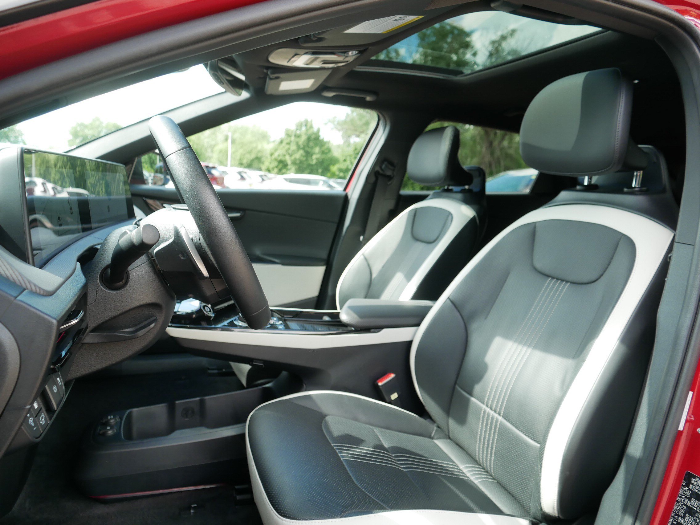 Certified 2023 Kia EV6 GT-Line AWD/4WD image 32