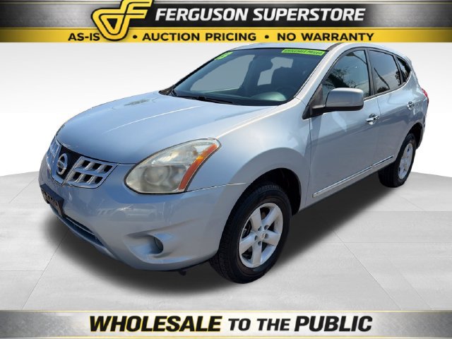 Used 2013 Nissan Rogue S w/ Special Edition Pkg FWD image 3