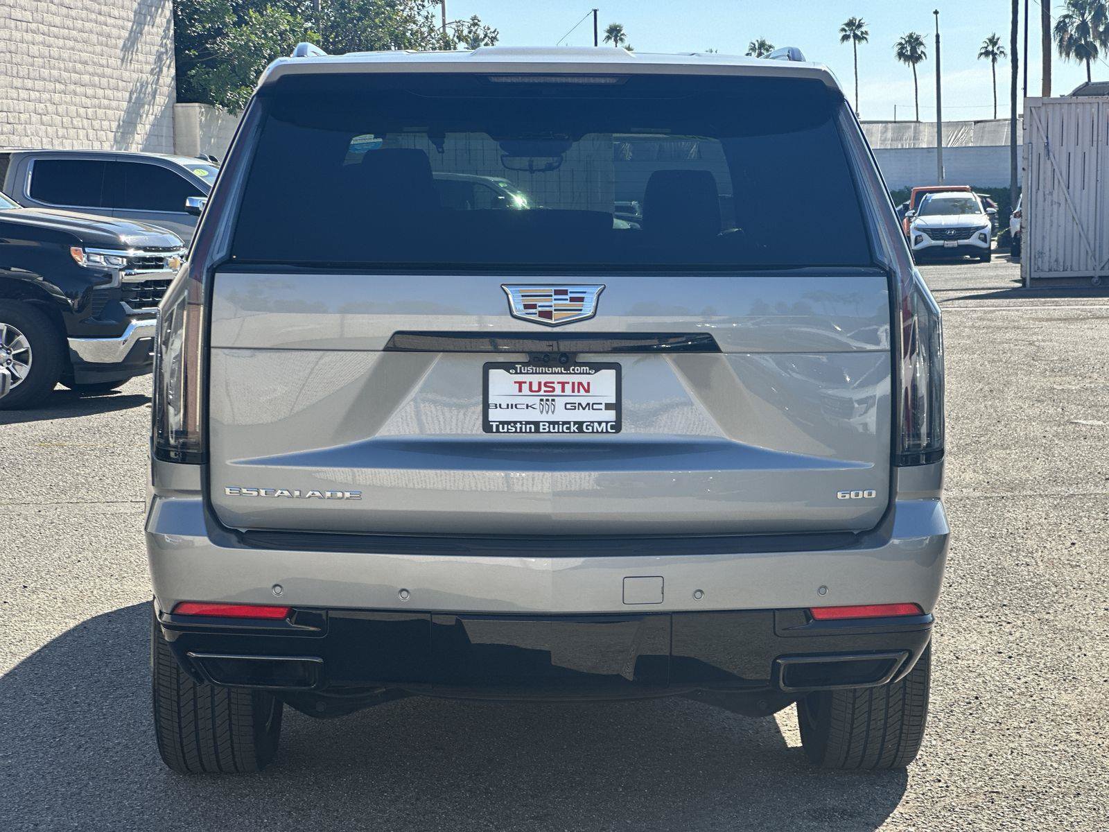 Used 2025 Cadillac Escalade Sport AWD/4WD image 5