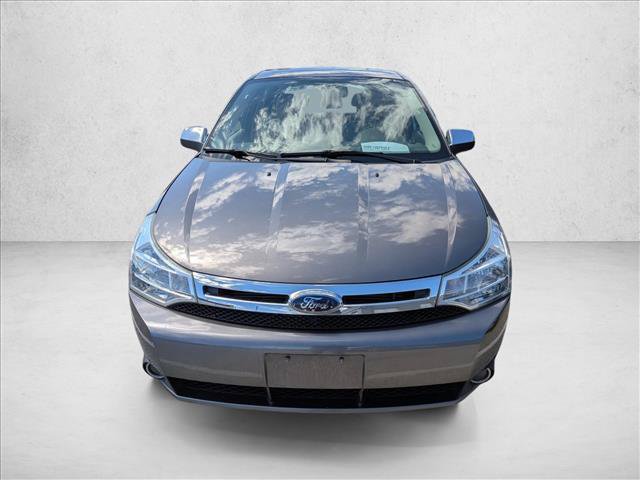 Used 2009 Ford Focus SEL FWD image 2