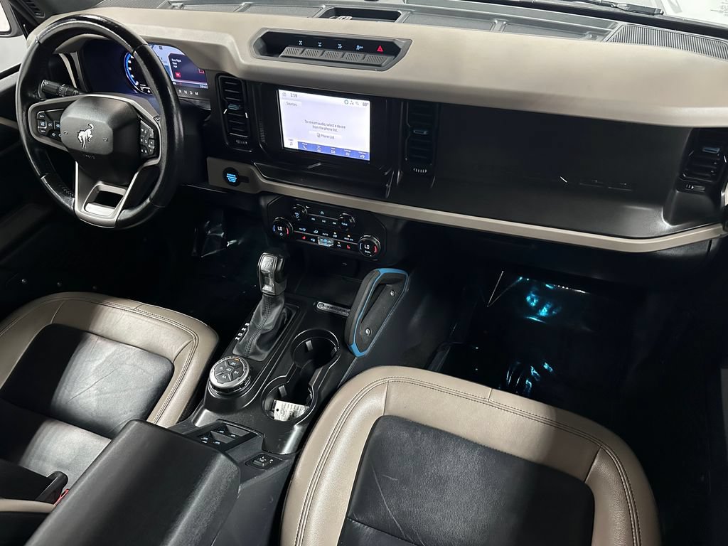 Used 2023 Ford Bronco Wildtrak AWD/4WD image 12