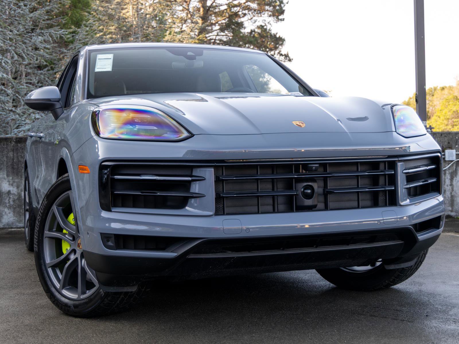 New 2025 Porsche Cayenne E-Hybrid image 10
