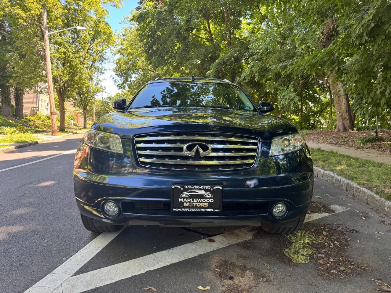 Used 2005 INFINITI FX35 AWD w/ (U01) Technology Pkg image 3