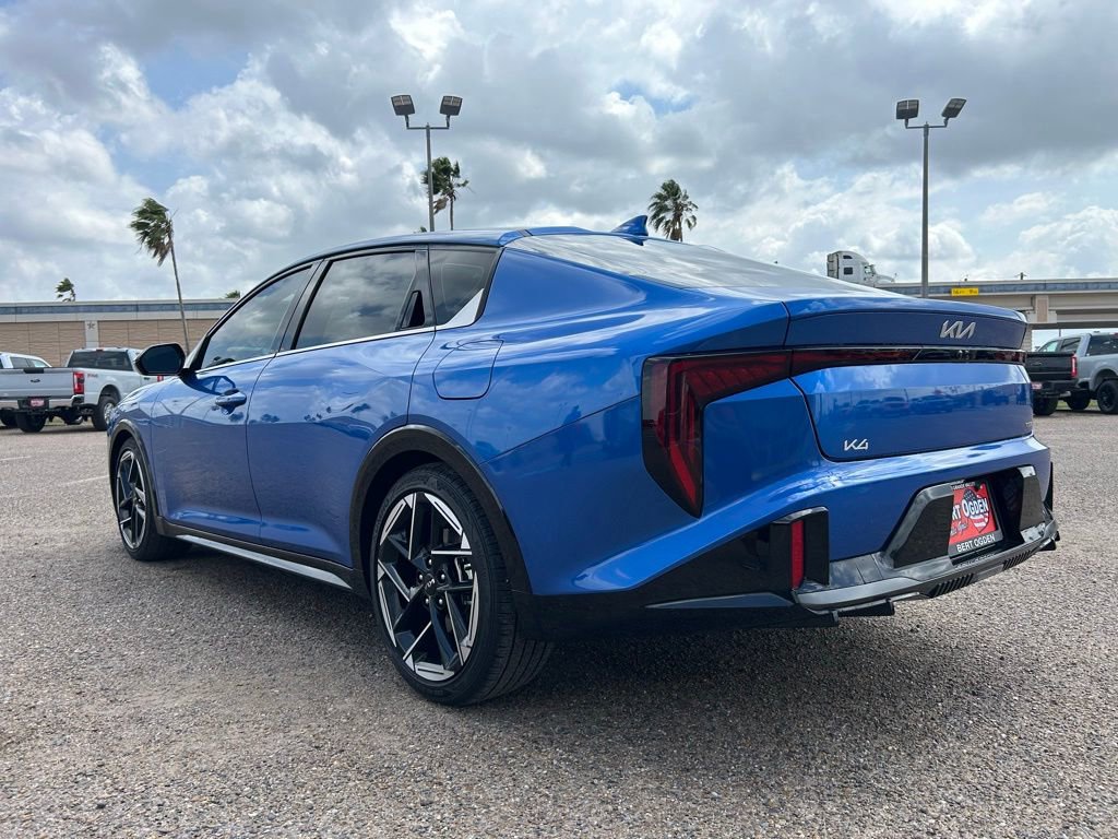 Used 2025 Kia K4 GT-Line w/ GT-Line Premium Package image 4