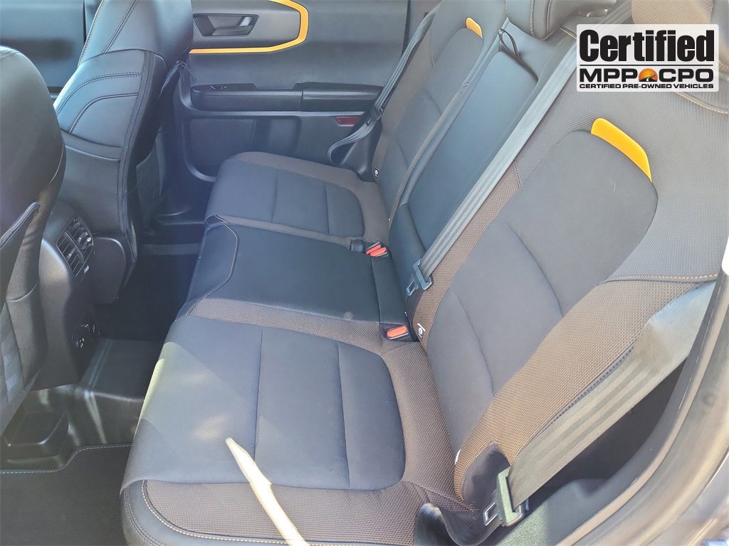 Used 2023 Ford Bronco Sport Badlands image 8