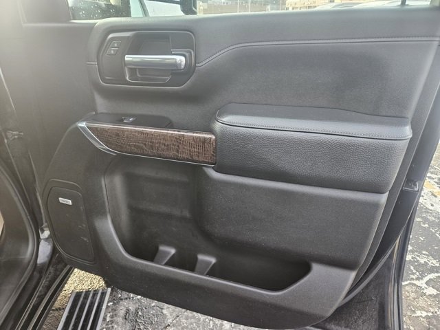 Used 2022 GMC Sierra 3500 Denali image 8