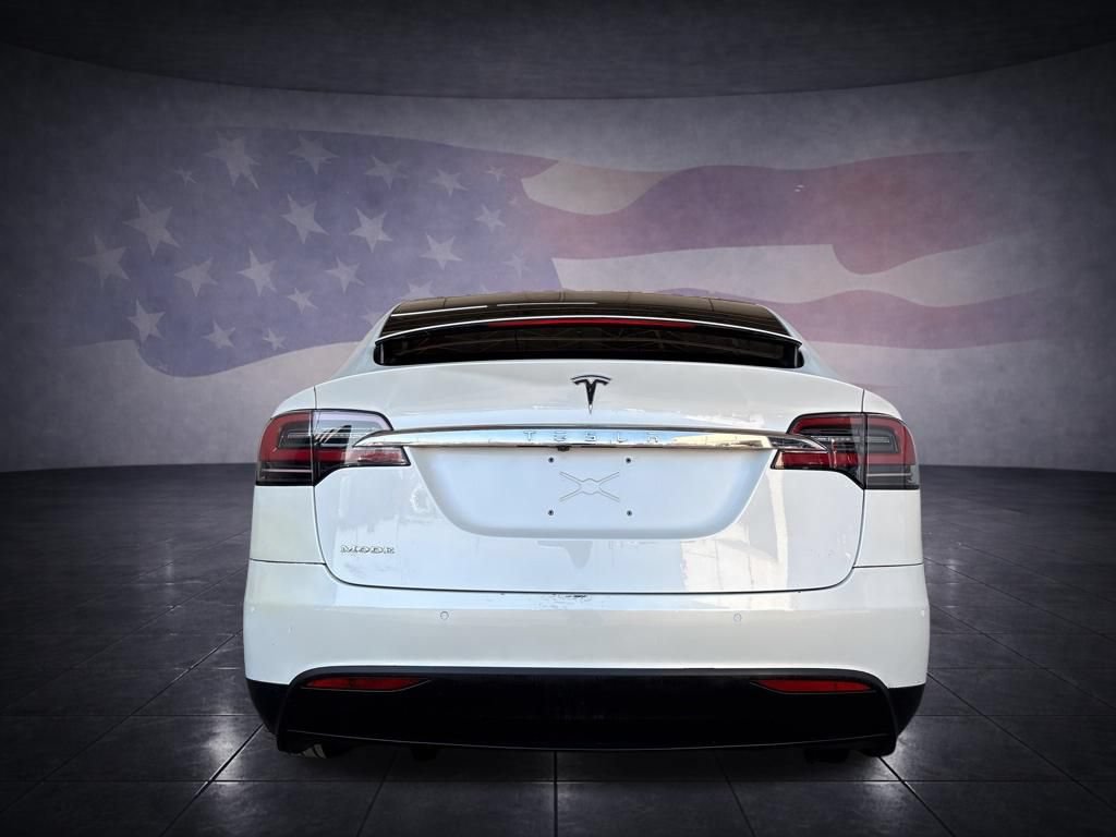 Used 2018 Tesla Model X 100D AWD/4WD image 4