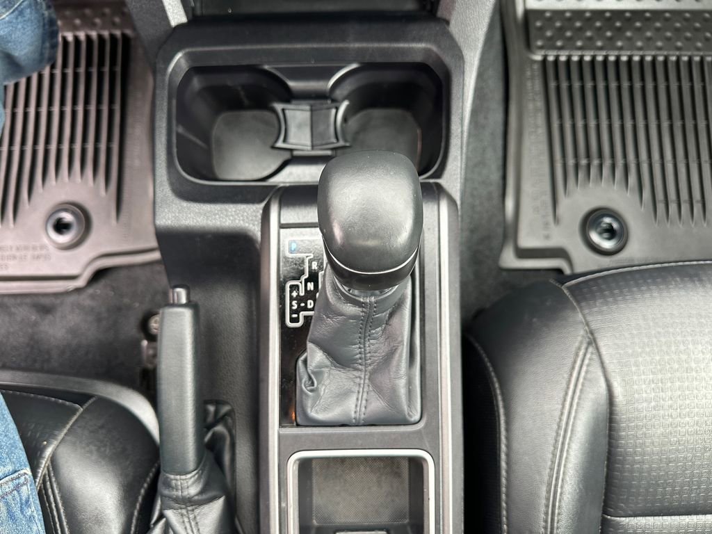 Used 2023 Toyota Tacoma TRD Off-Road w/ TRD Premium Off Road Package AWD/4WD image 18