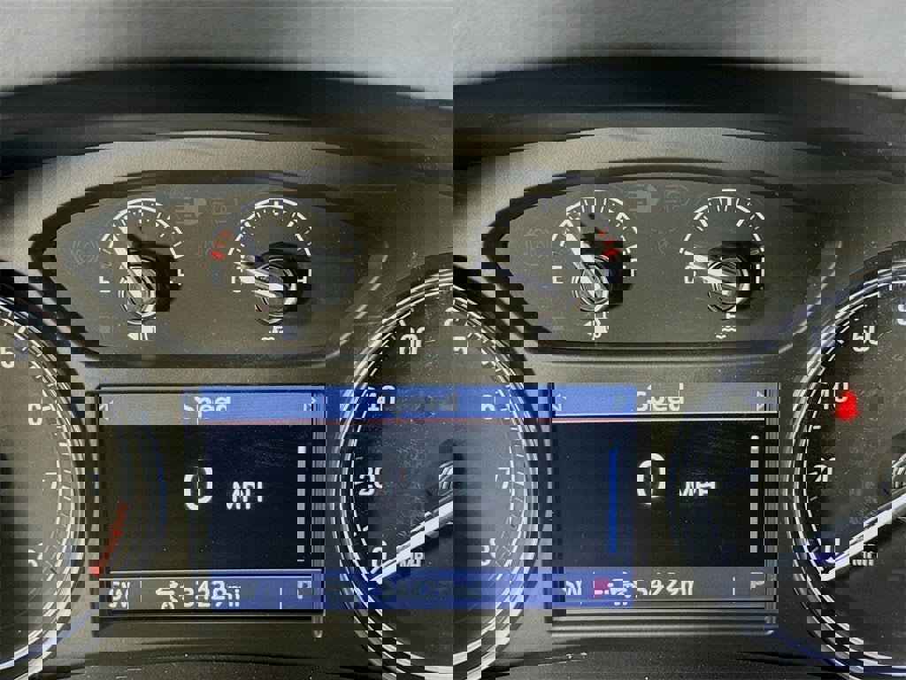 Certified 2023 Buick Enclave Essence w/ Experience Buick Package image 7