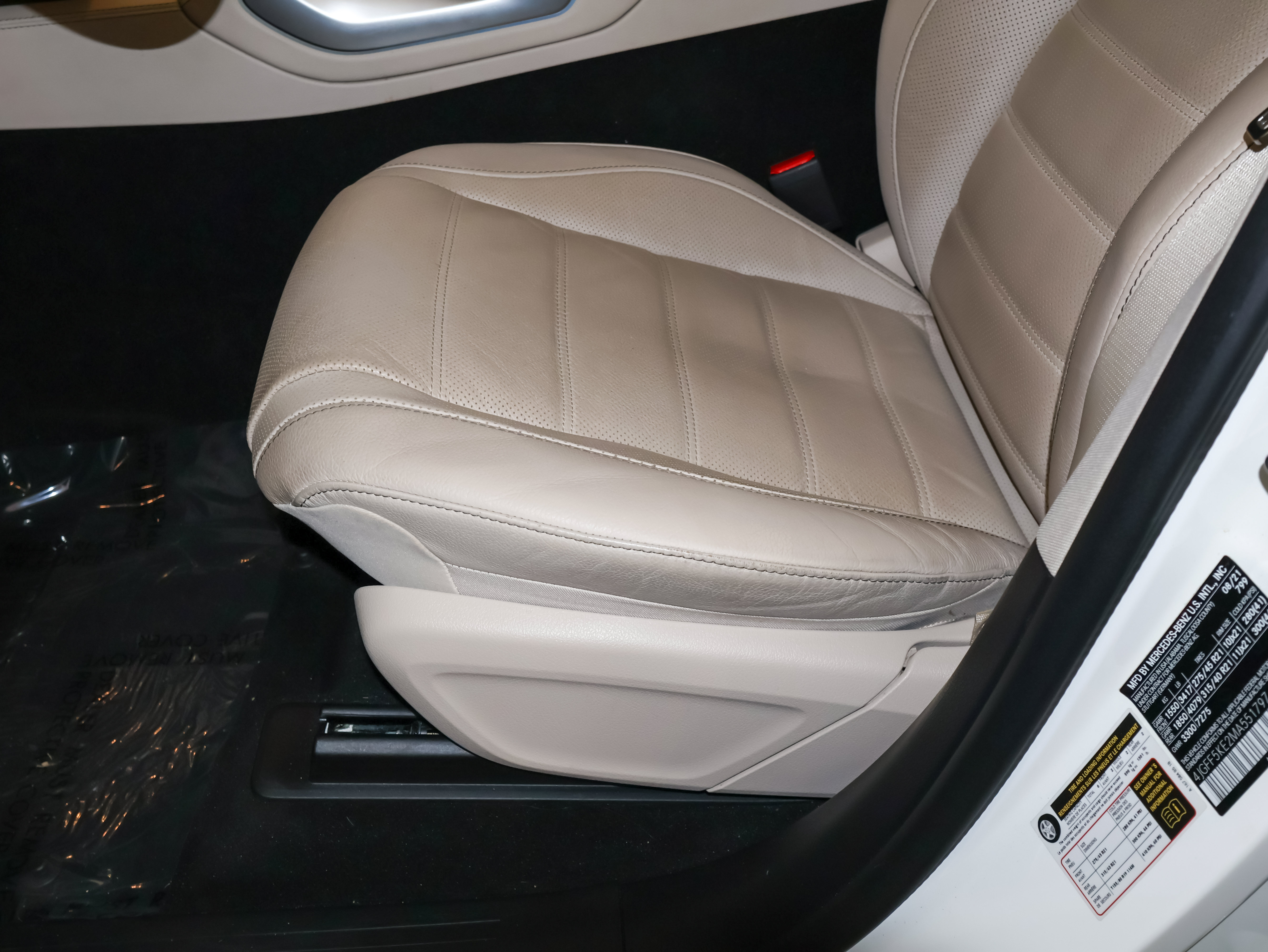 Used 2021 Mercedes-Benz GLS 450 4MATIC image 16
