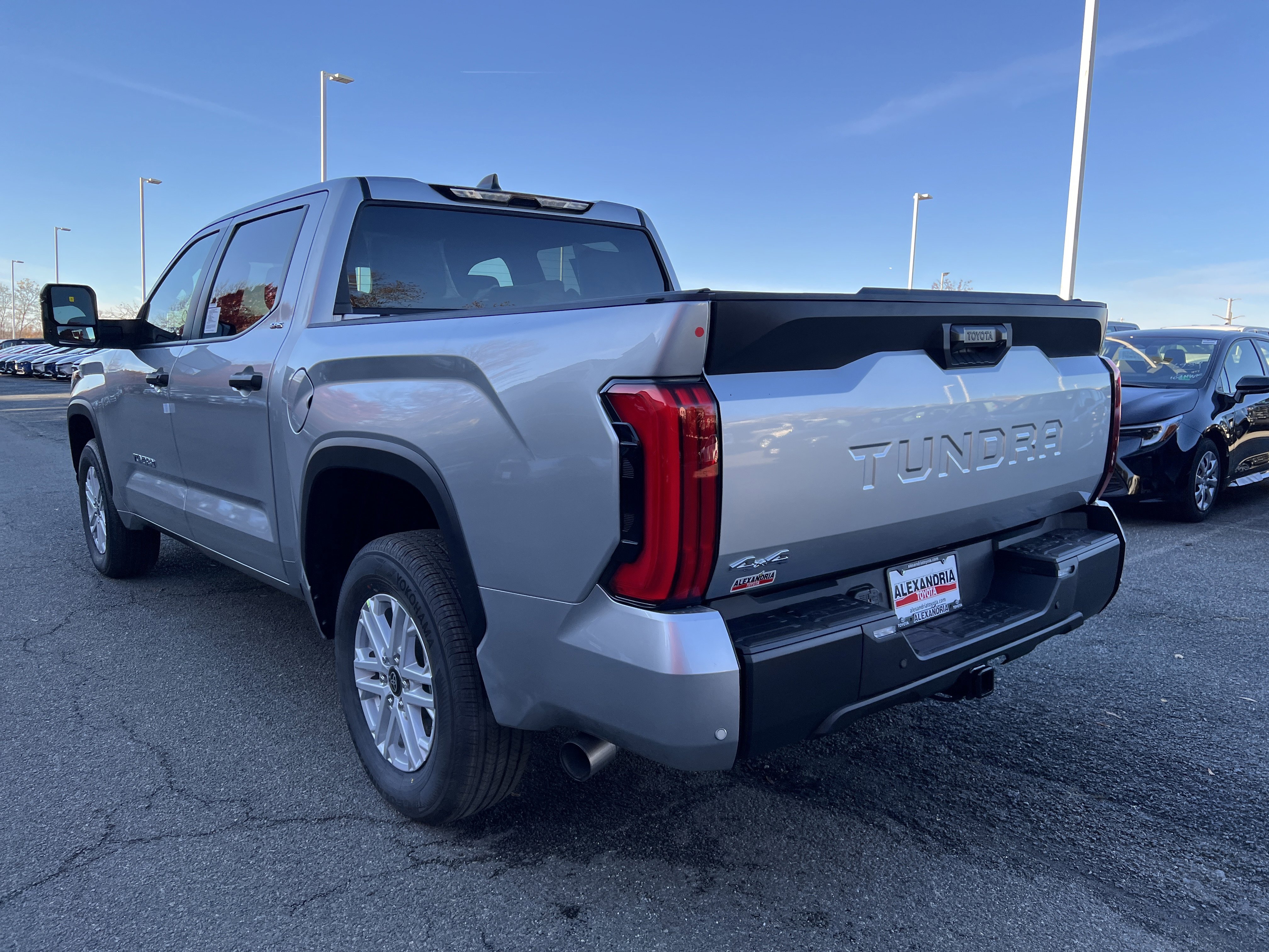 New 2026 Toyota Tundra SR5 image 6