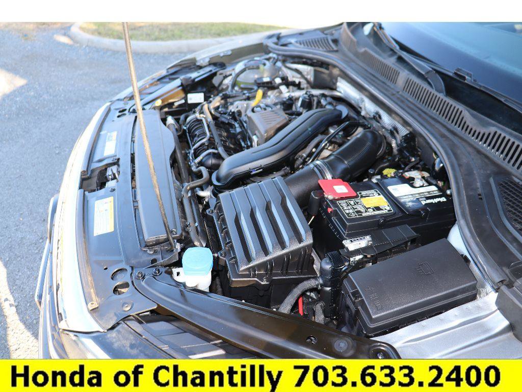 Used 2022 Volkswagen Jetta S image 32