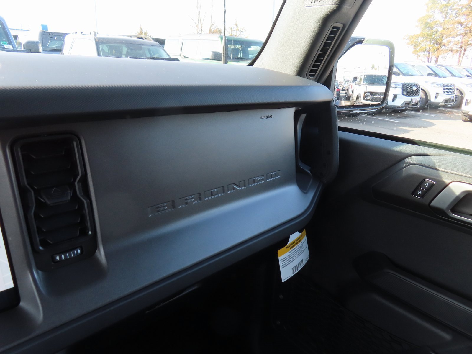 New 2025 Ford Bronco Big Bend image 11