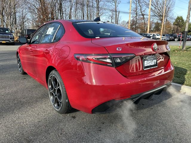 New 2025 Alfa Romeo Giulia AWD w/ Driving Assist Package image 6