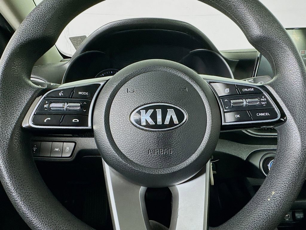 Used 2021 Kia Forte LXS FWD image 30
