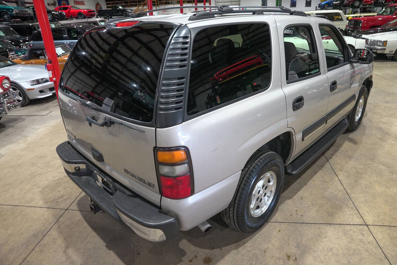 Used 2004 Chevrolet Tahoe LS AWD/4WD image 17