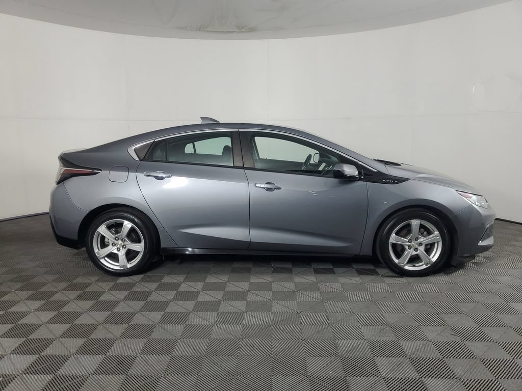 Used 2018 Chevrolet Volt LT w/ Comfort Package FWD image 3