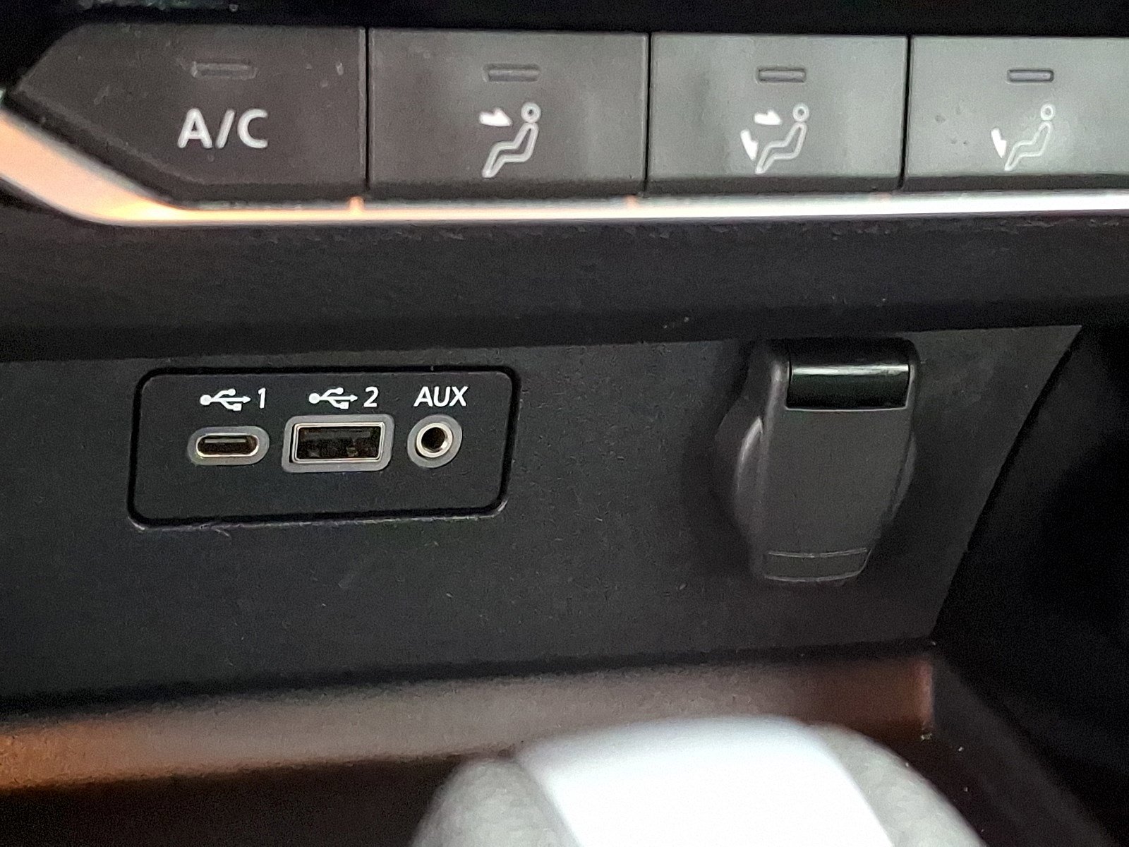 Used 2024 Nissan Altima 2.5 SV image 23