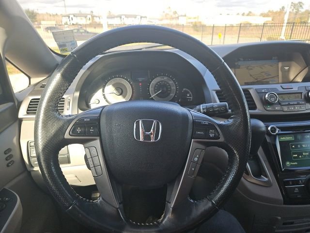 Used 2016 Honda Odyssey Touring Elite image 43