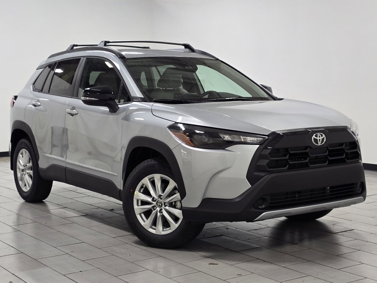 New 2026 Toyota Corolla Cross LE image 2