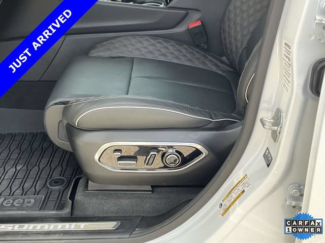 Certified 2026 Jeep Grand Cherokee L Summit w/ Obsidian Package AWD/4WD image 33