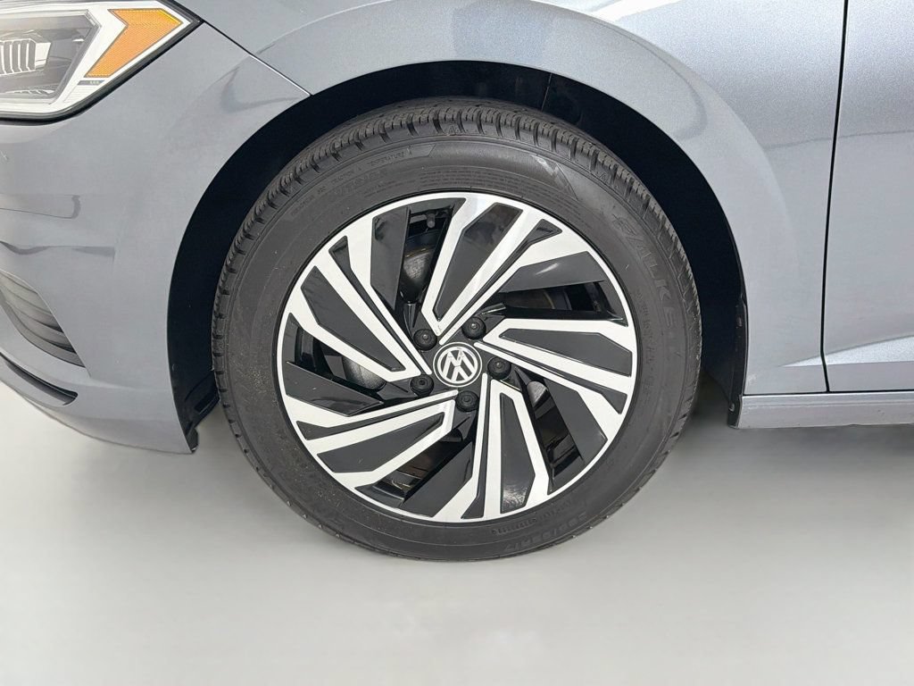 Used 2021 Volkswagen Jetta SEL FWD image 32