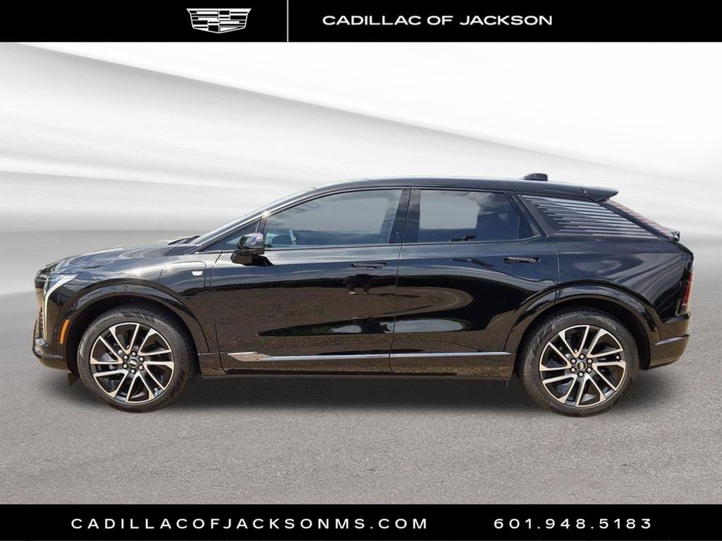 New 2026 Cadillac Optiq Sport 2 w/ LPO, Floor Liner Package RWD image 17